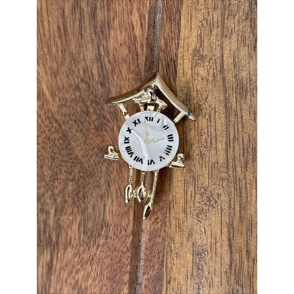 Vintage Mother of Pearl Gold Tone Cuckoo Clock Brooch Pin